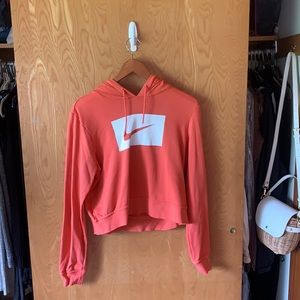Cropped Nike Sweatshirt